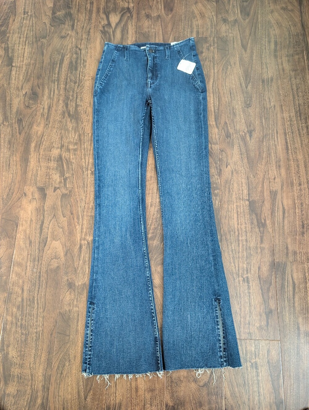 We The Free 26 Women’s Dark Blue Slit Flare Jeans Stretchy Denim